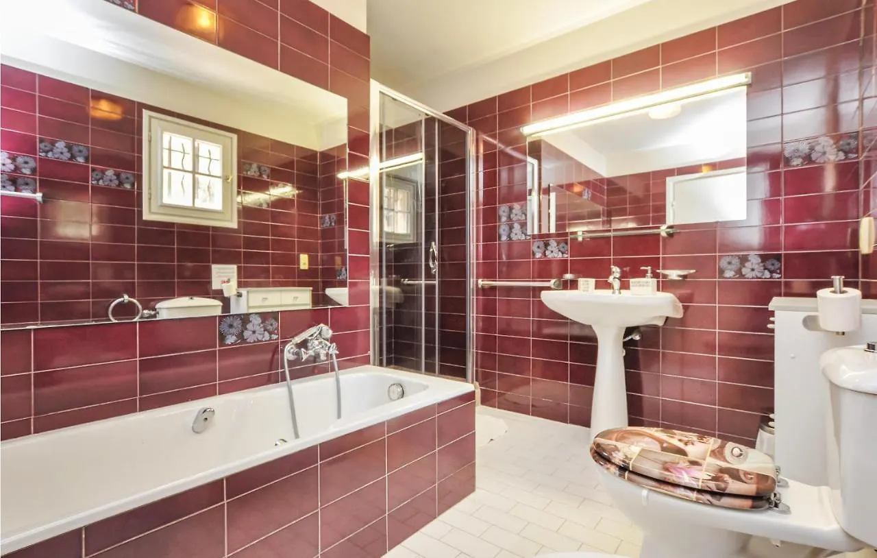 Awesome Home In Fayence With Kitchen