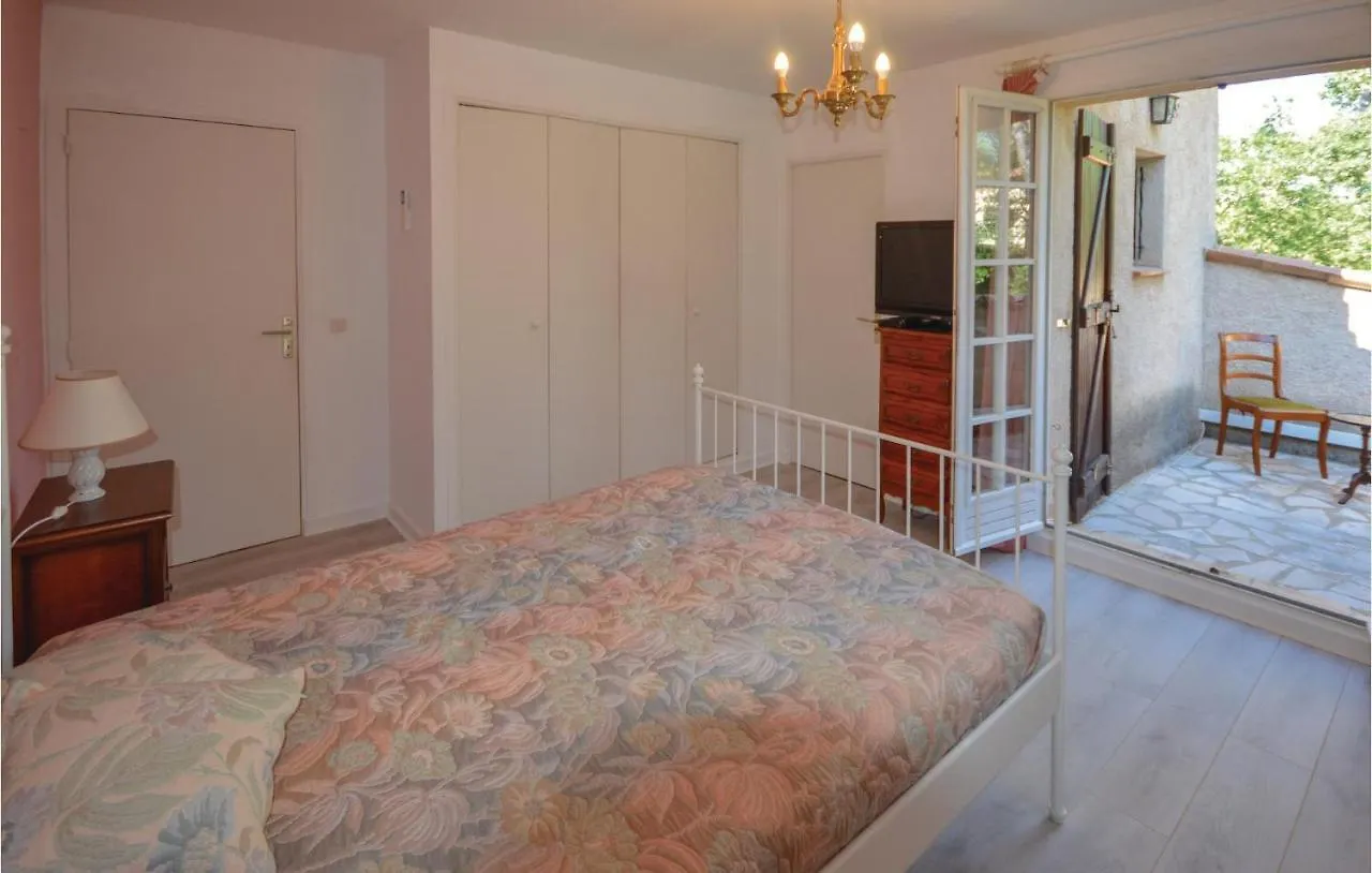Awesome Home In Fayence With Kitchen
